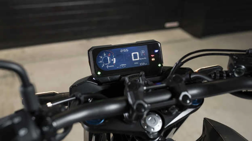 LCD instrument displej