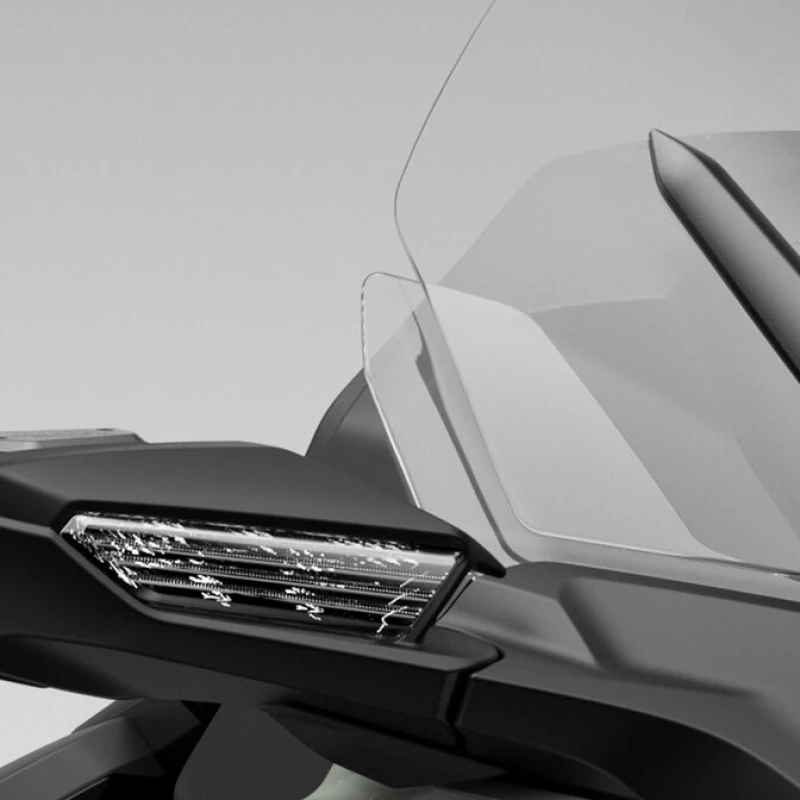 KOMPLET GORNJEG VETROBRANA