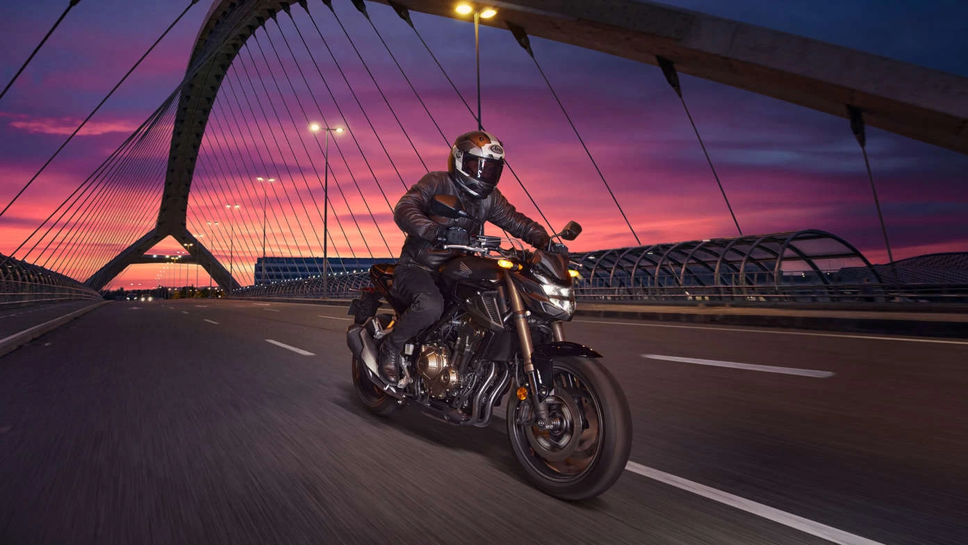 CB500F – OSLOBODITE PRAVOG VOZAČA U SEBI