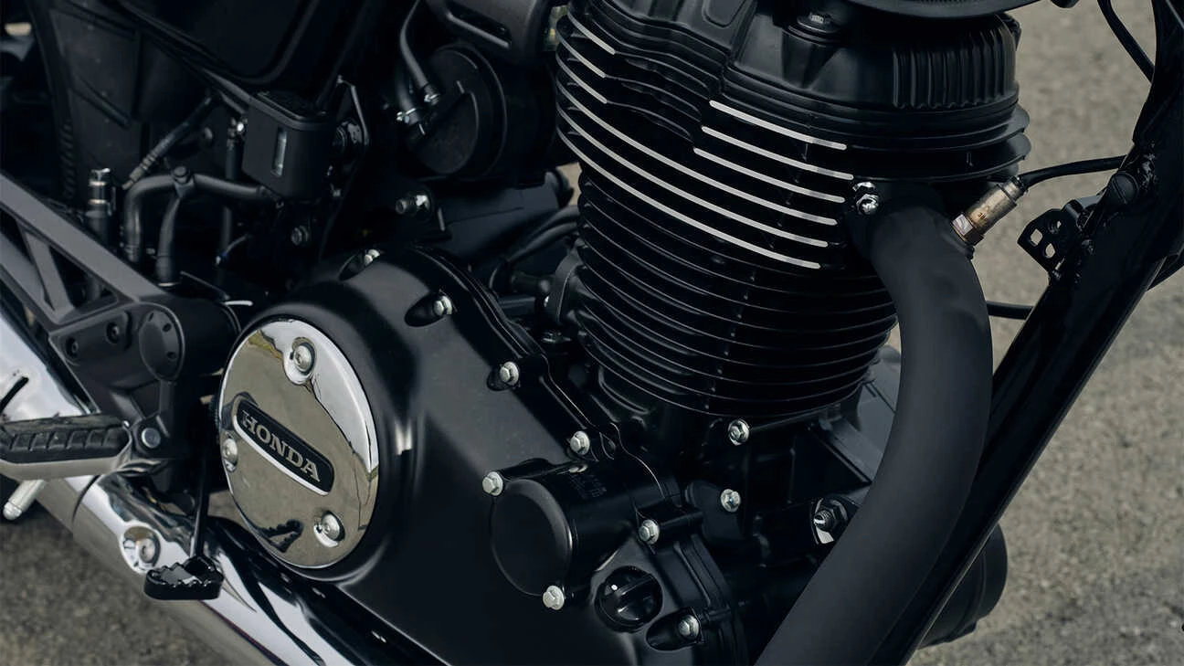 Vazdušno hlađeni OHC jednocilindarski motor