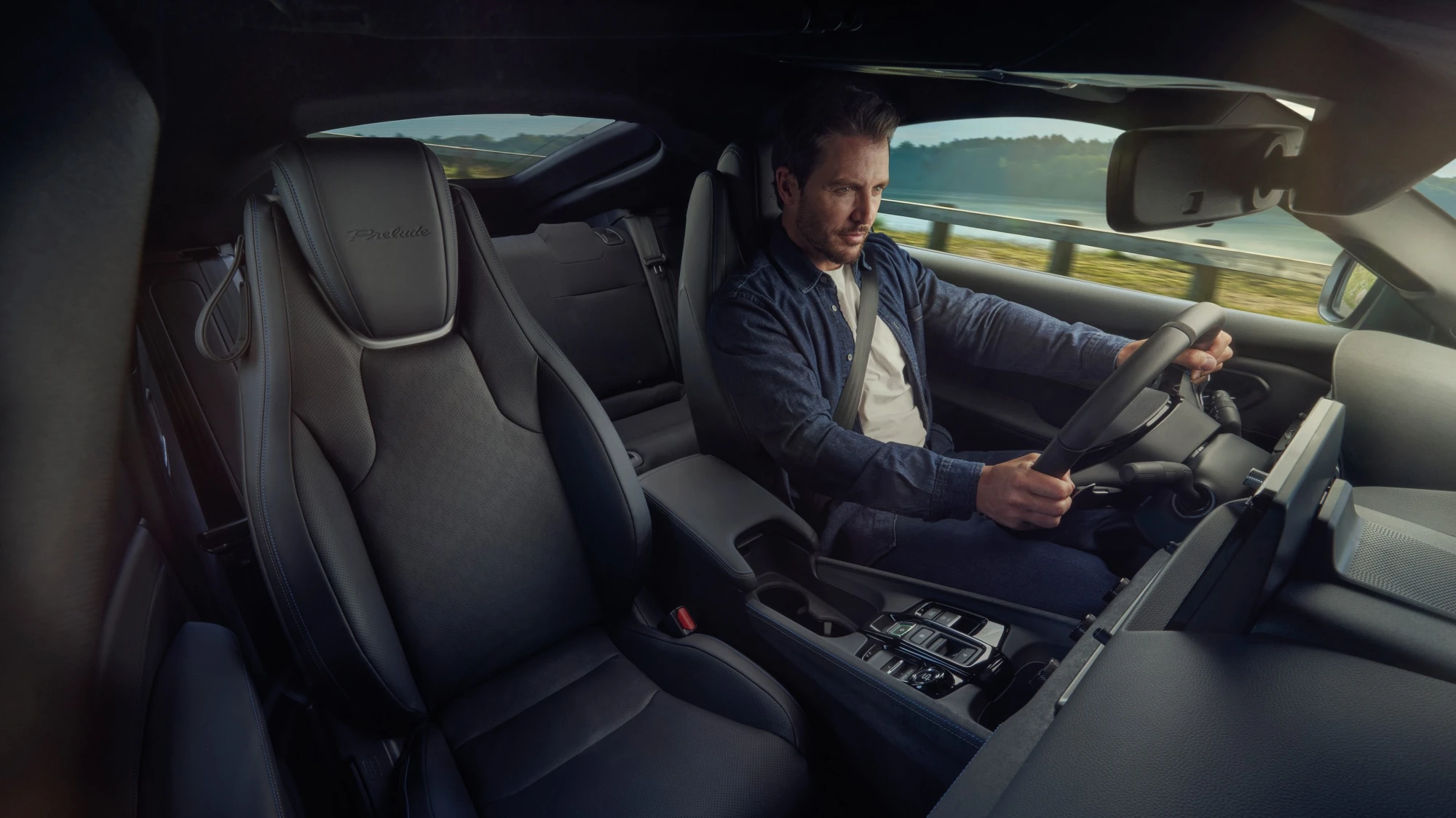 Opremom bogat za duga putovanja